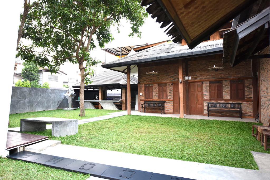 吴迪清迈住宿加早餐旅馆 清邁 外观 照片