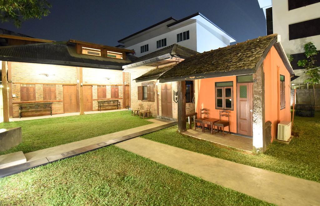 吴迪清迈住宿加早餐旅馆 清邁 外观 照片